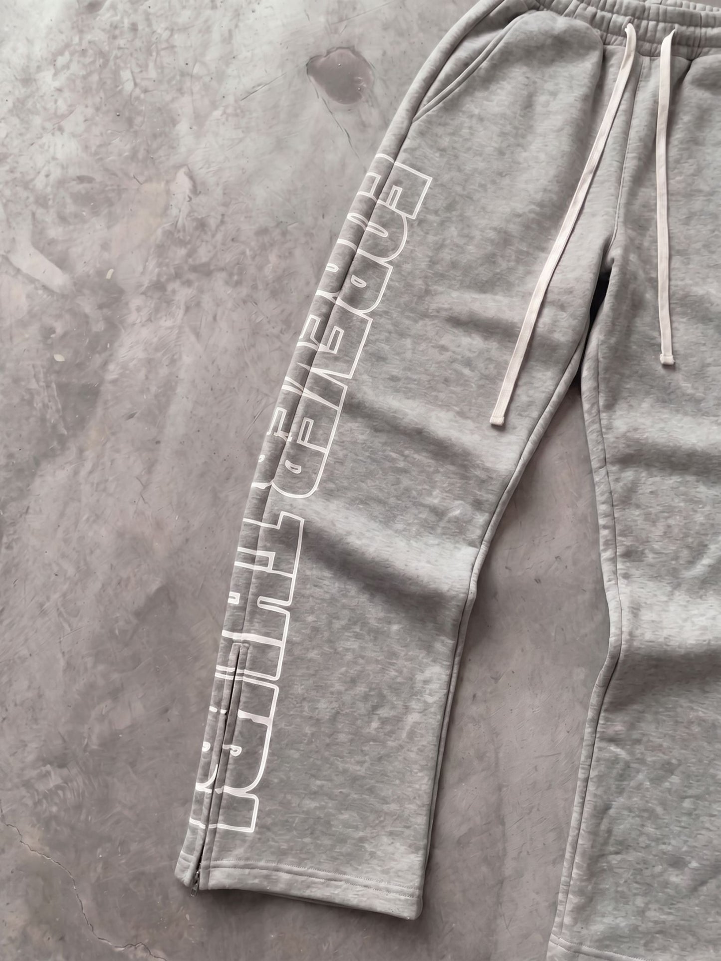 24/7 THURL Flare-Zip Pants - GREY